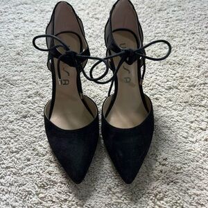 Unisa Black Suede Heels